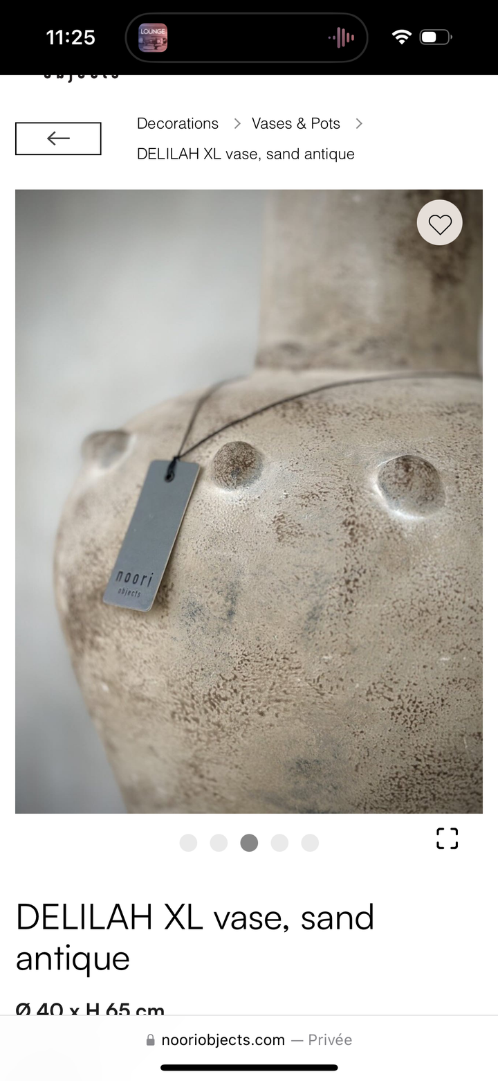Grand Pot/ Vase  Antic